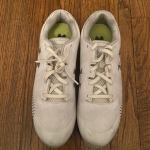 White under armour lacrosse cleats